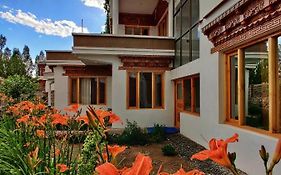Glacier View Guest House